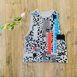 Under Armor Sleeveless Workout Shirt Small